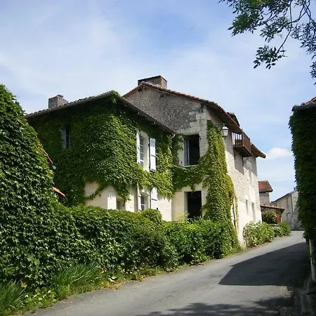 La Vieille Maison Hotel